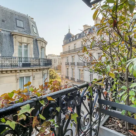 Chalgrin Boutique Hotel Paris
