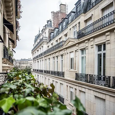 Chalgrin Boutique 4* Paris