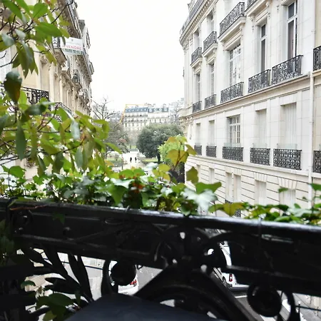 Chalgrin Boutique 4* Paris