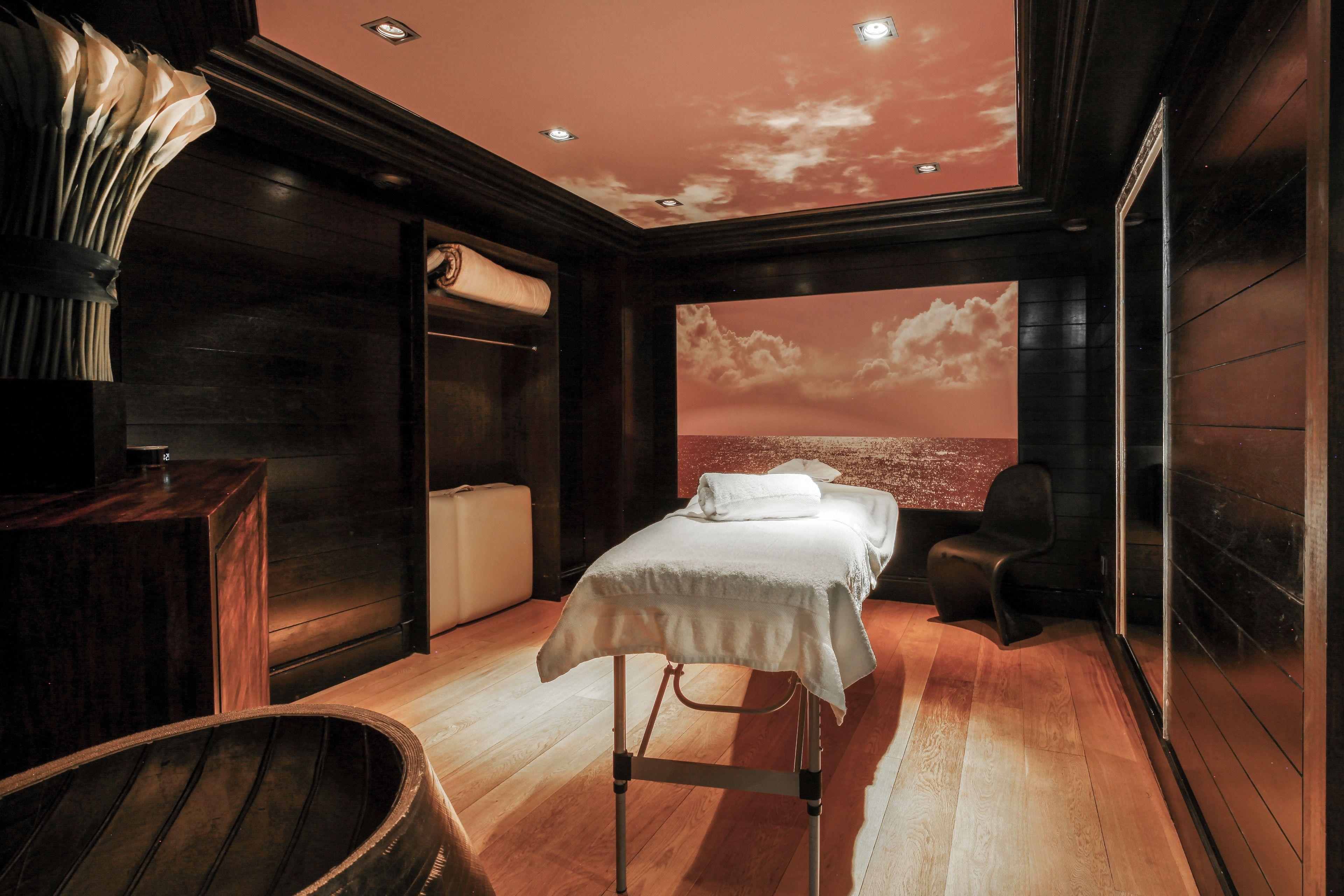 Chalgrin Boutique Hotel 4*